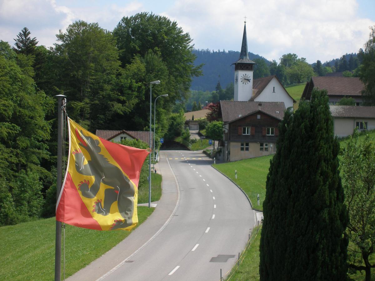 Gasthof Roessli Wyssachen المظهر الخارجي الصورة